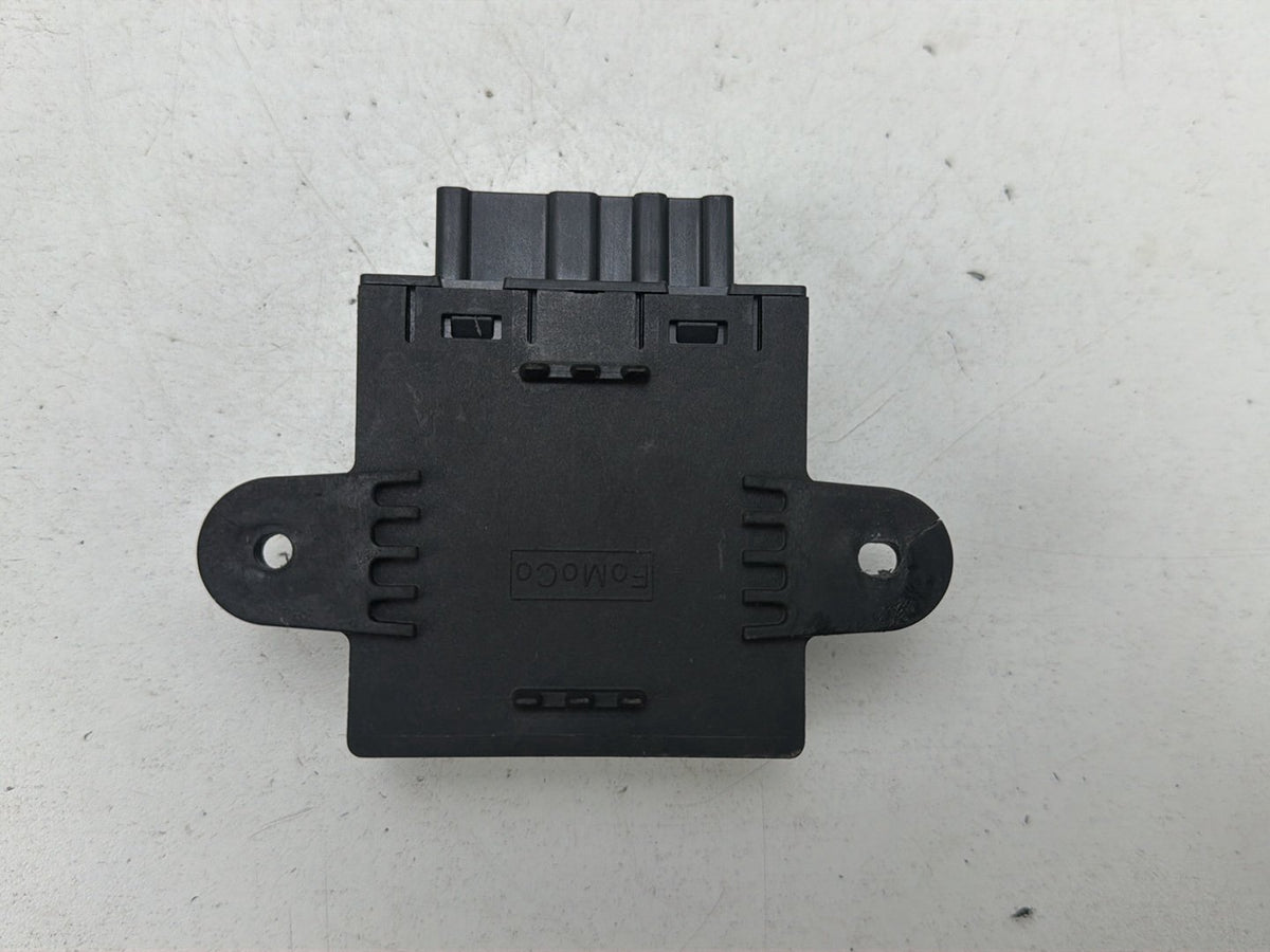 2013-2020 Lincoln MKZ Rear Door Control Module DCU DG9T-14B534-AJ OEM