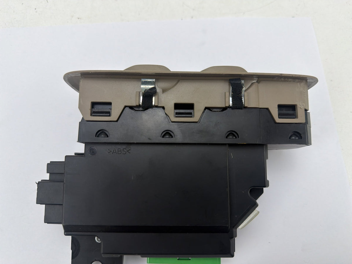 2007-2014 Volvo XC90 Front Left Driver Side Door Master Window Switch OEM