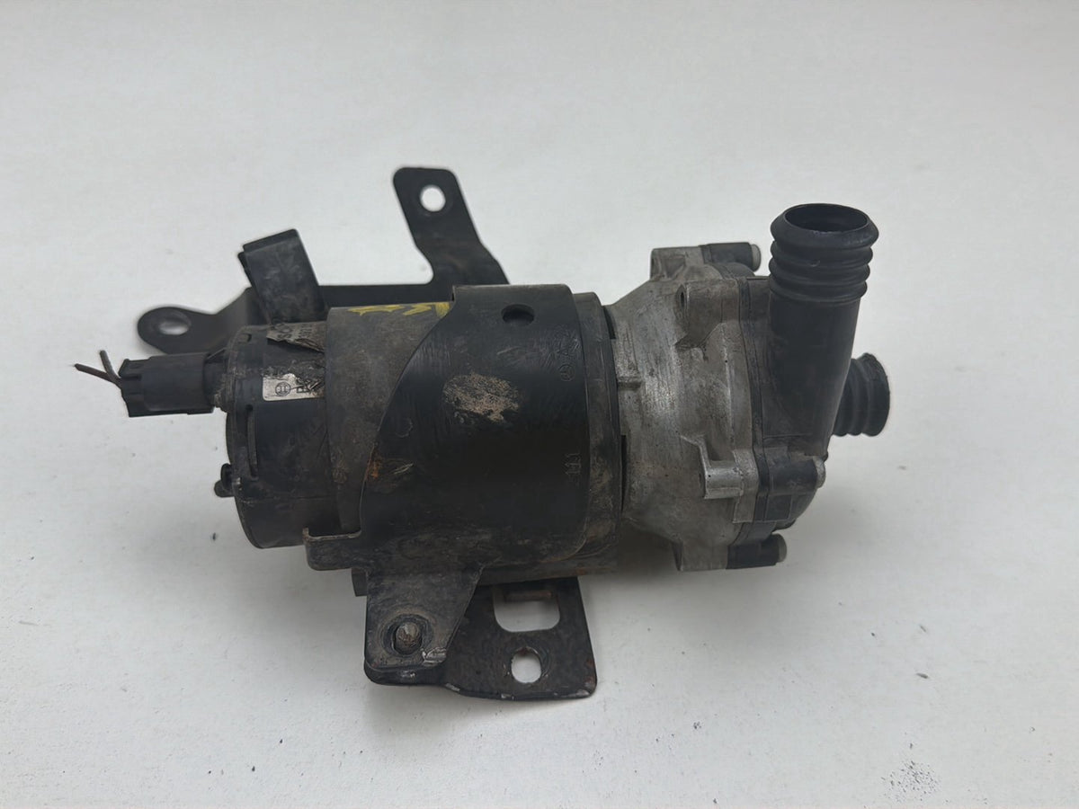 2007-2013 Mercedes-Benz S-Class W221 W221 - Water Pump PN: 0392022010
