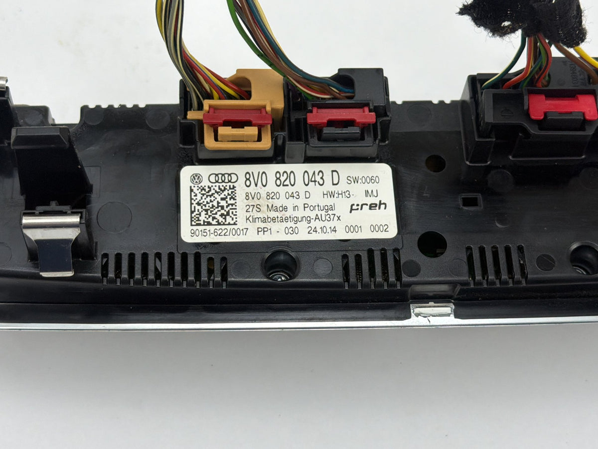 2015-2016 Audi A3 AC Heater Temperature Climate Control 8V0820043D OEM