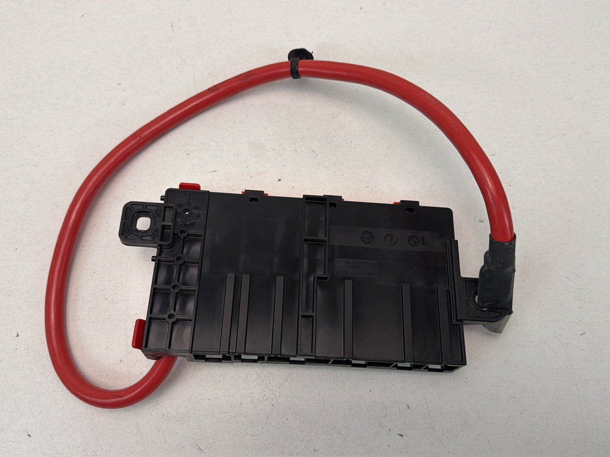2014-2016 BMW 228i F22 Positive Battery Power Distribution Block Fuse Box OEM