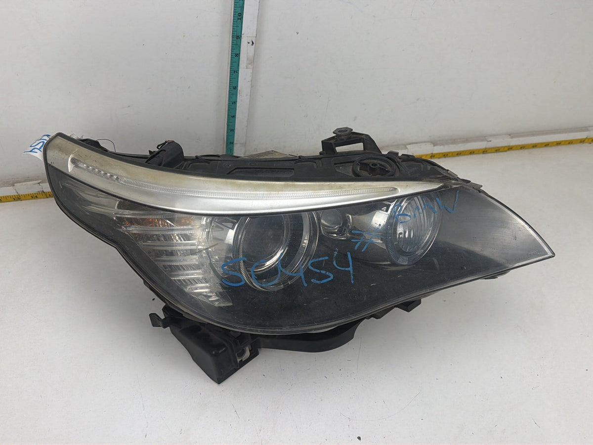 2008-2010 BMW E60 E61 5-Series Right Side Headlight Assembly 7044676-05 OEM