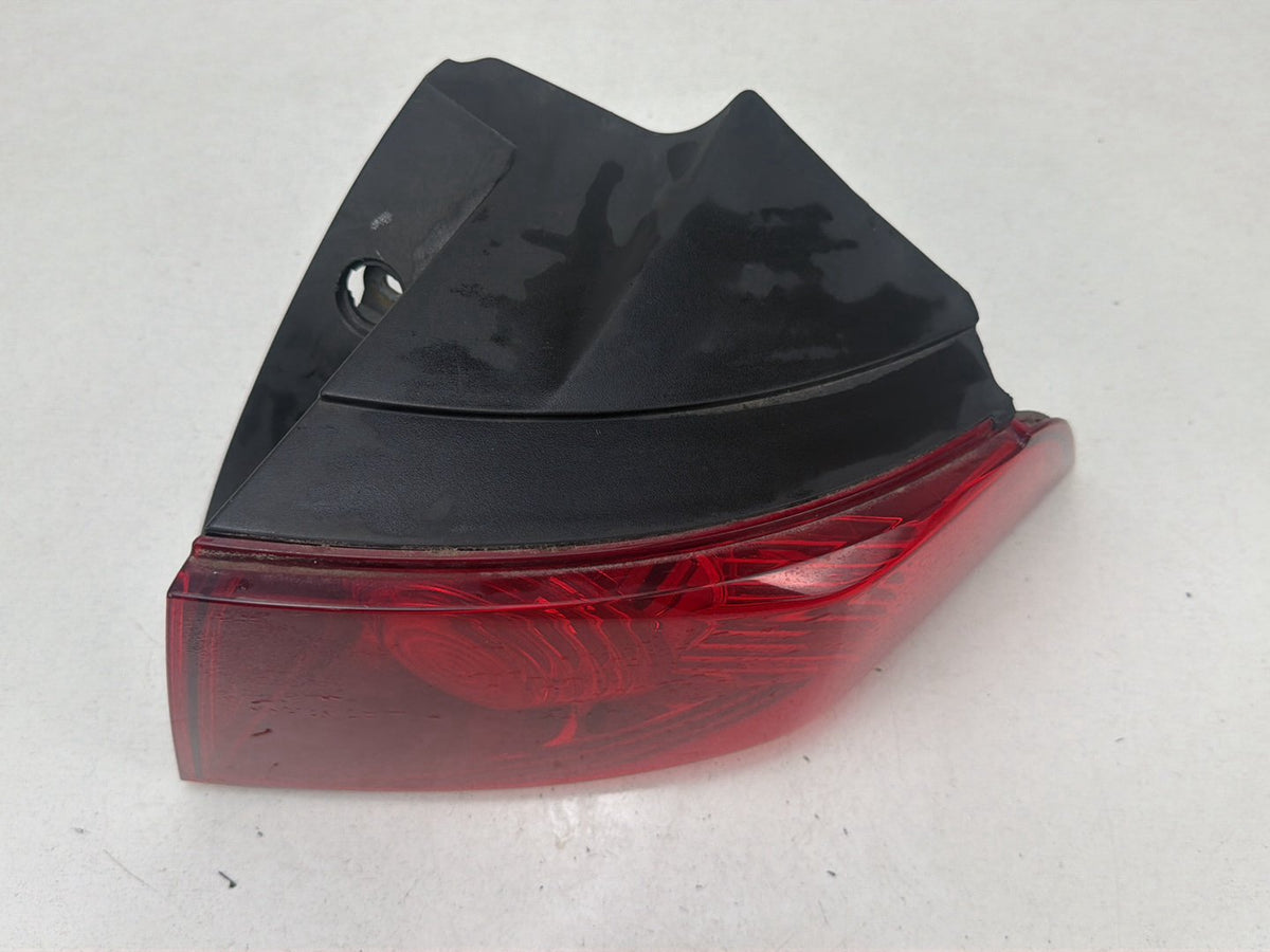 2010-2012 Acura RDX Right Side Outer Tail Light Quarter Panel Mounted OEM