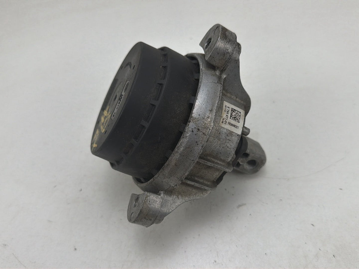 2012-2016 BMW 528i F10 Front Left Engine Mount 6 794 471-01 OEM