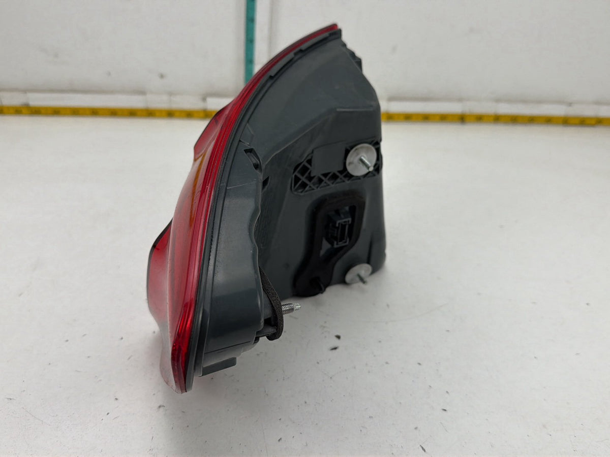2014-2016 BMW 550i xDrive Right Passenger Side Outer Tail Light 184080 OEM