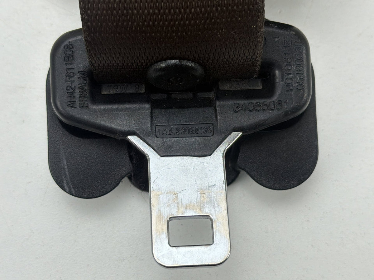 2010-2013 Land Rover Range Rover Right Front Seat Belt Retractor AH42-F611B08