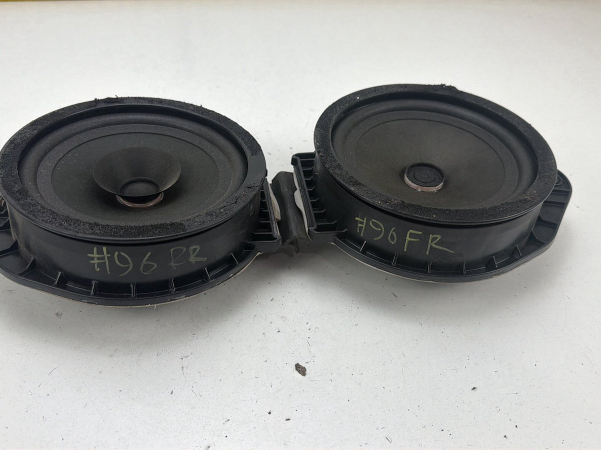 2010-2016 Buick LaCrosse Rear Front Right Side Audio Speakers 824193796 OEM