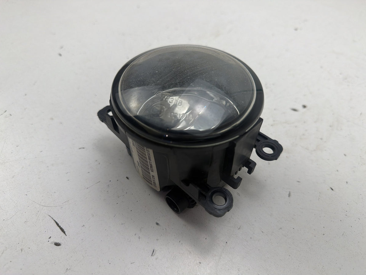 2011-2014 Nissan Sentra Front Bumper Fog Light Driving Lamp 261509B90C OEM