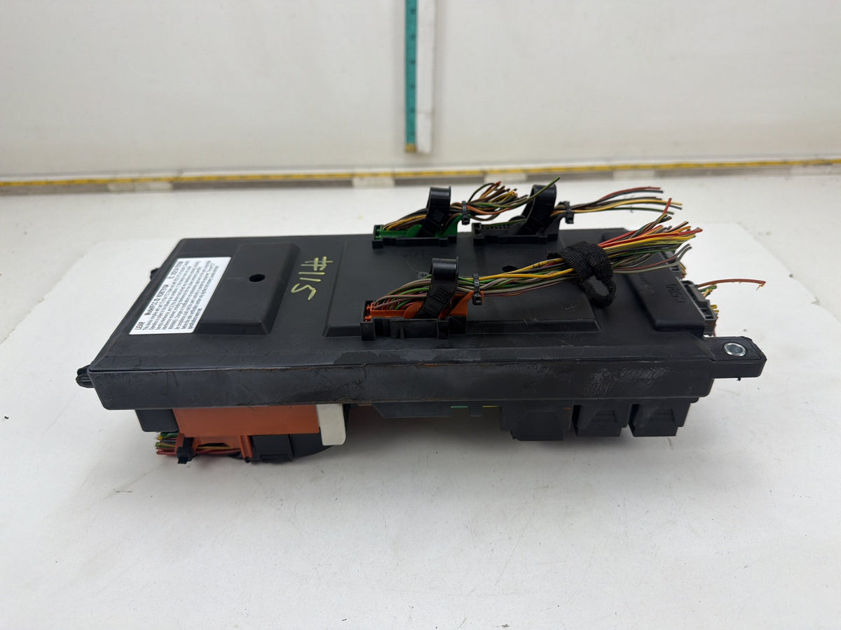 2010-2012 Land Rover Range Rover L322 Junction Fuse Box Body Control Module OEM
