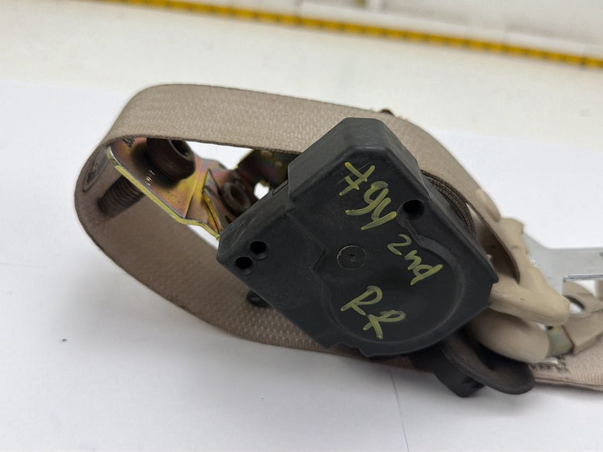 2003-2006 Lincoln Navigator 2nd Row Rear Right Side Seat Belt Retractor Tan OEM