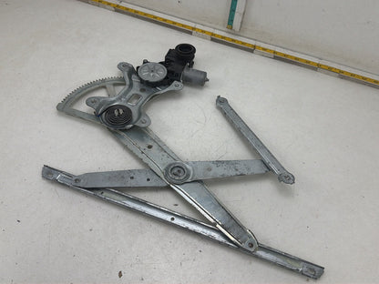 2015-2018 Toyota Sienna Right Front Window Regulator/Motor 85710-06261 OEM