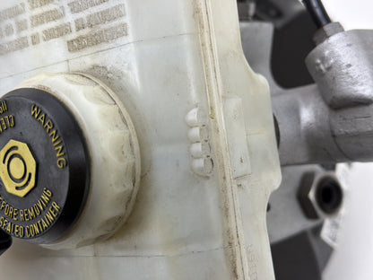2013-2017 Audi Q5 Power Brake Booster Master Cylinder Reservoir 8R0612103H OEM