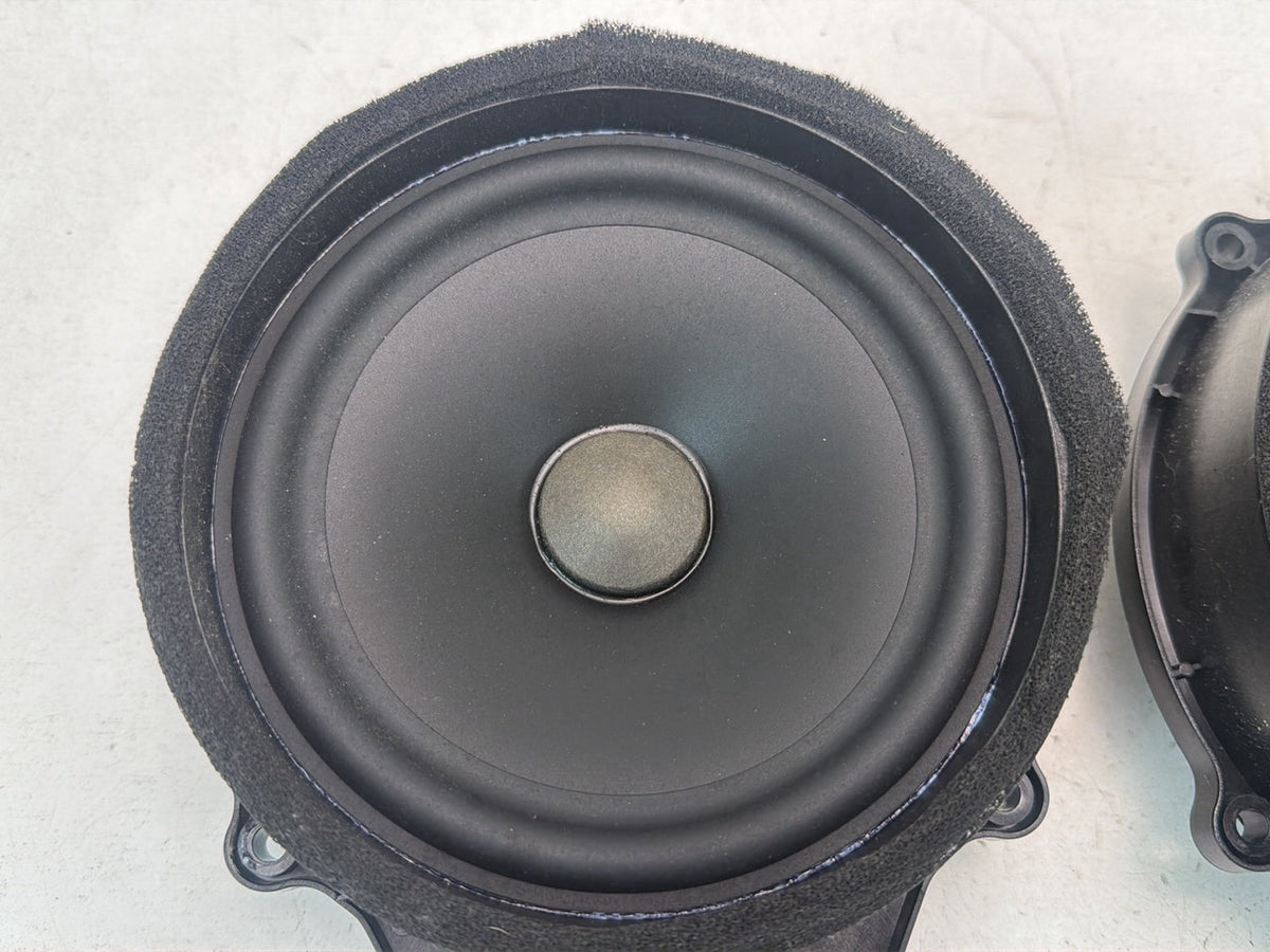 2012-2013 Land Rover Range Rover Sport Front Left/Right Door Audio Speaker OEM