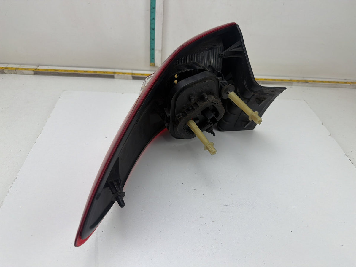 2013-2016 Ford C-Max Rear Right Side Outer Tail Light Lamp DM51-13404-AC OEM