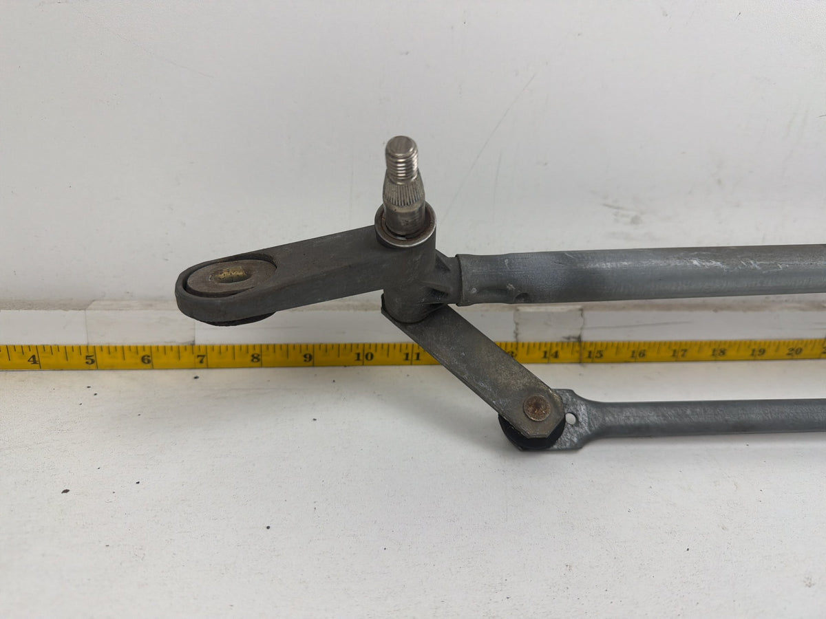 2003-2006 Lincoln Navigator U228 Front Windshield Wiper Motor & Linkage OEM