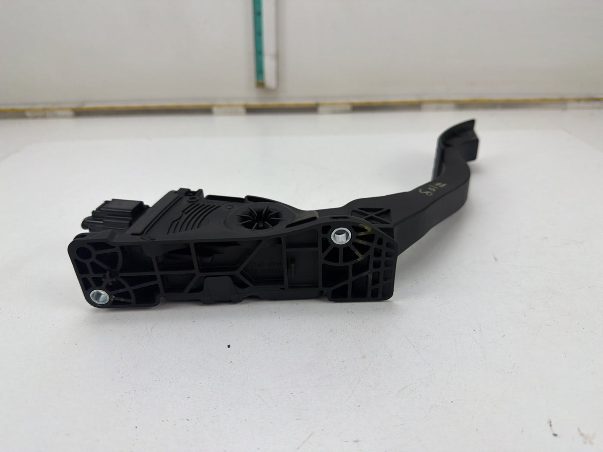2013-2018 Ford C-Max - Accelerator Pedal Assembly CV61-9F836-GB OEM