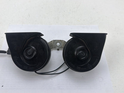 2013-2018 Ram 1500 High & Low Note Tone Horn Signal Set of 2 A046495 OEM