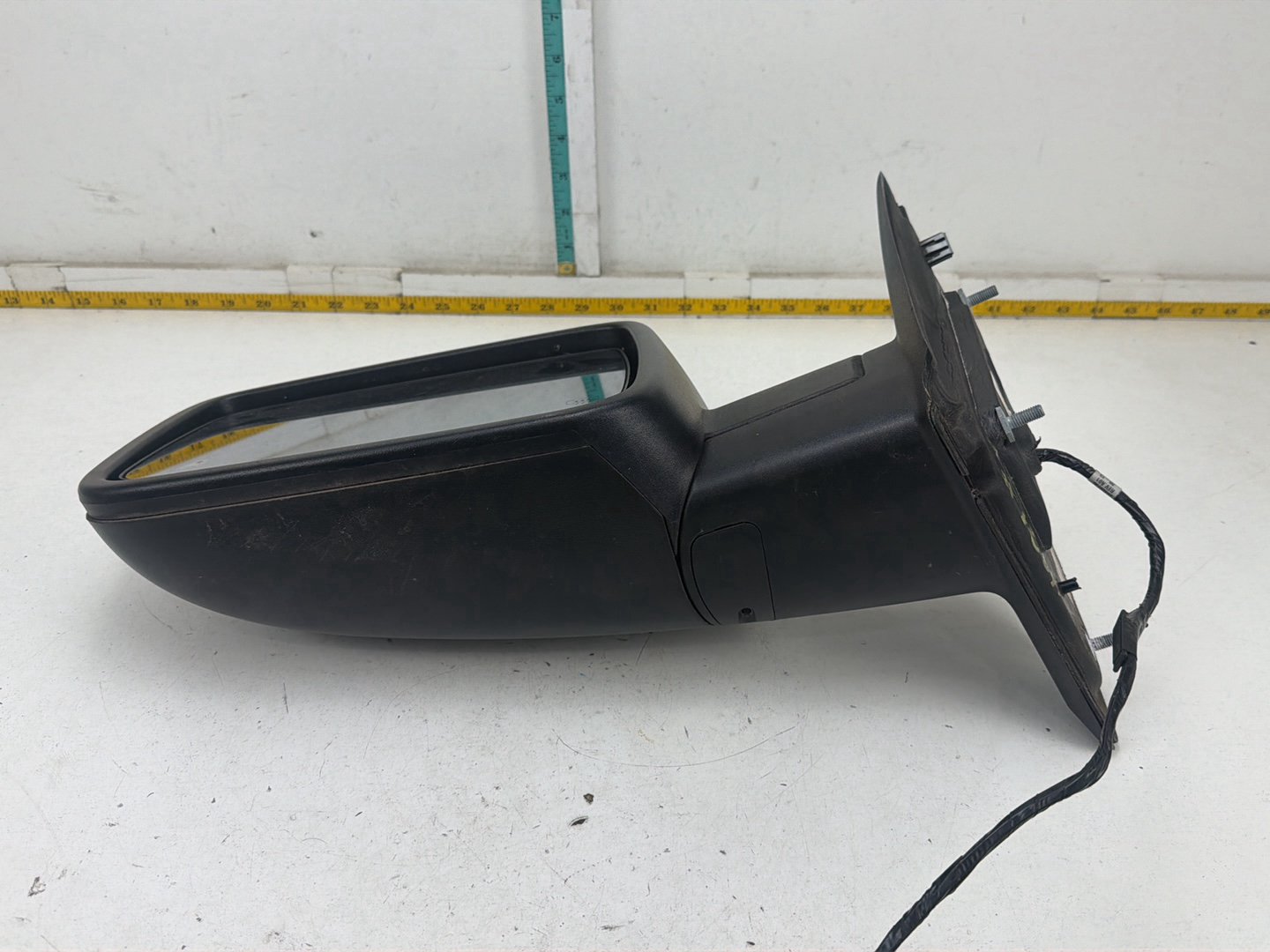 2013-2018 Ram 1500 Front Left Door Side View Mirror 68147863AF OEM