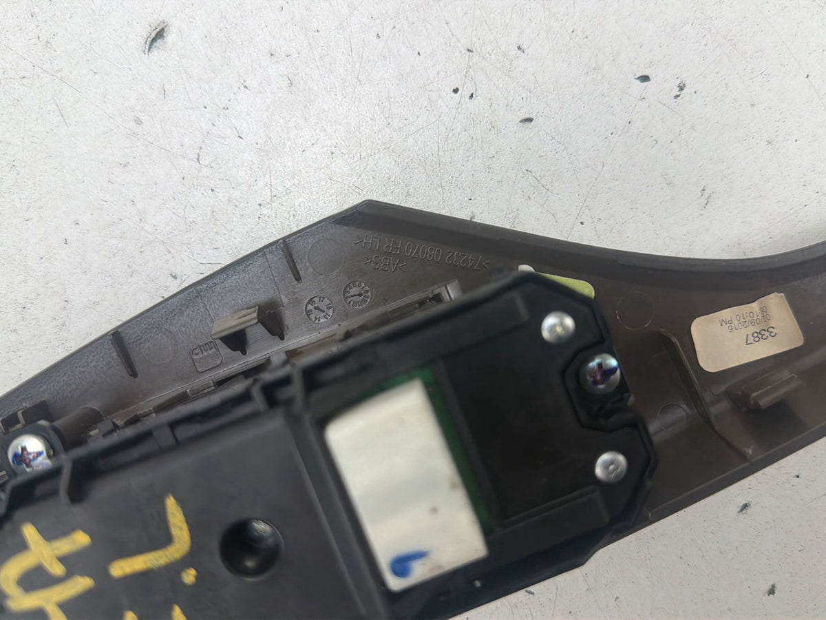2015-2020 Toyota Sienna Front Left Driver Side Door Window Switch 7423208070 OEM