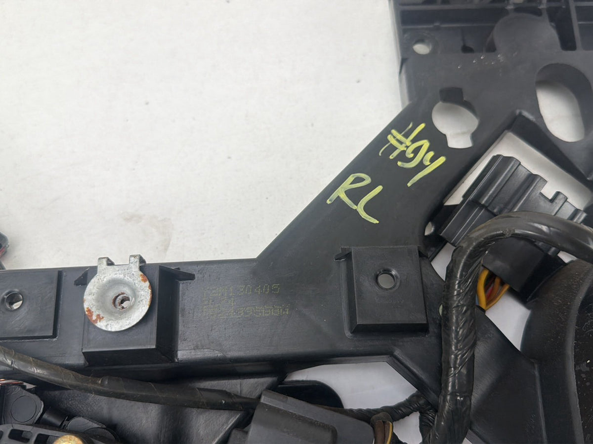 2003-2006 Lincoln Navigator Rear Left Side Power Window Regulator w/ Motor OEM