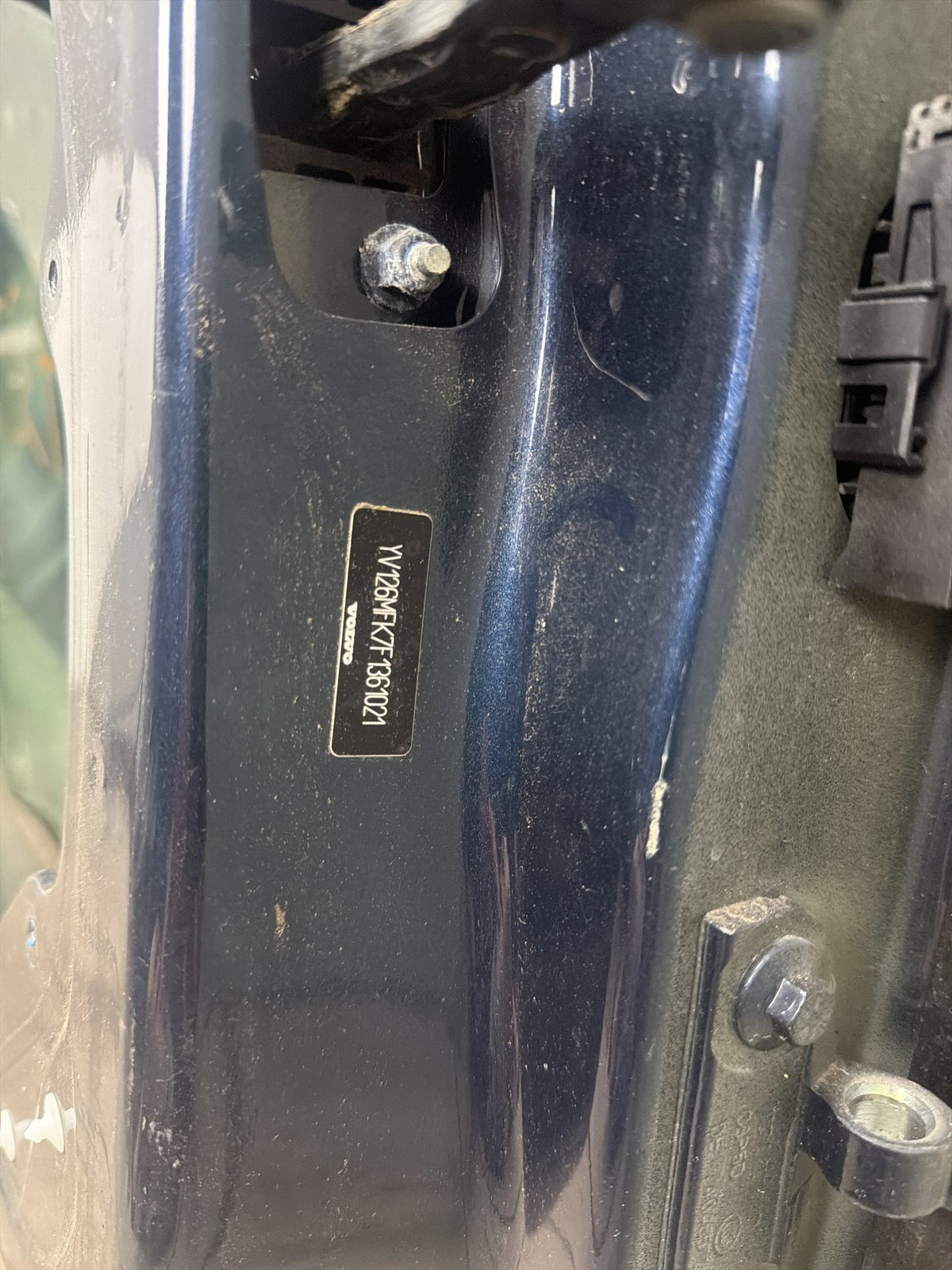 2014-2018 Volvo S60 Front Left Driver Side Door Shell Assembly OEM