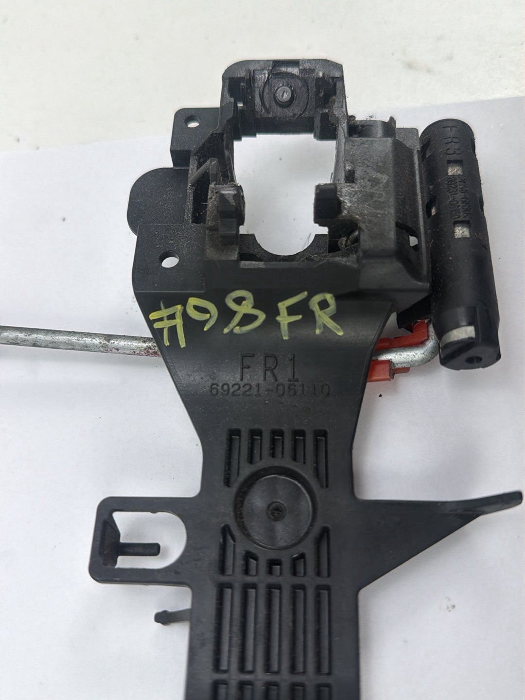 2012-2017 Toyota Camry Front Right Side Exterior Door Handle Bracket Carrier OEM