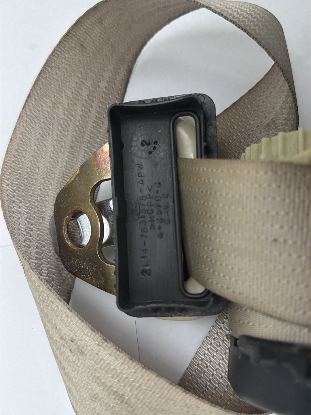 2003-2006 Lincoln Navigator 3rd Row Rear Right Side Seat Belt Retractor Tan OEM