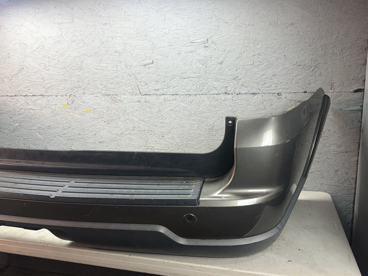 2003-2006 Lincoln Navigator U228 - Rear Bumper Cover OEM