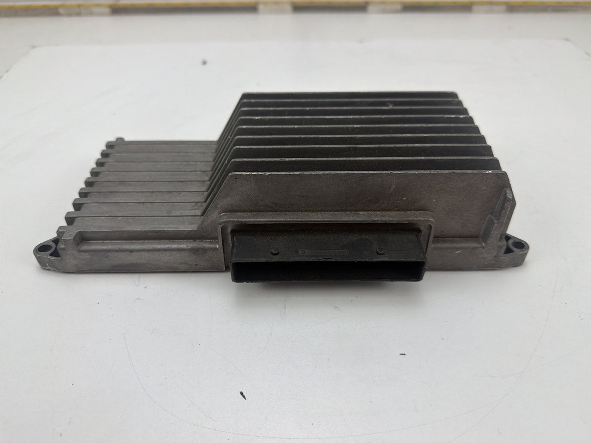 2013-2016 Audi A4 Audio Equipment Radio Amplifier 8R1035223A OEM