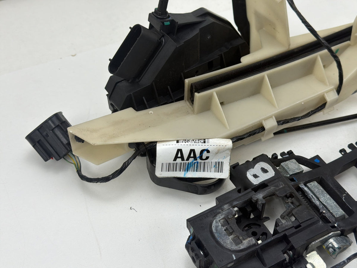 2013-2018 Ford C-Max Front Left Driver Side Door Lock Actuator Latch Carrier OEM