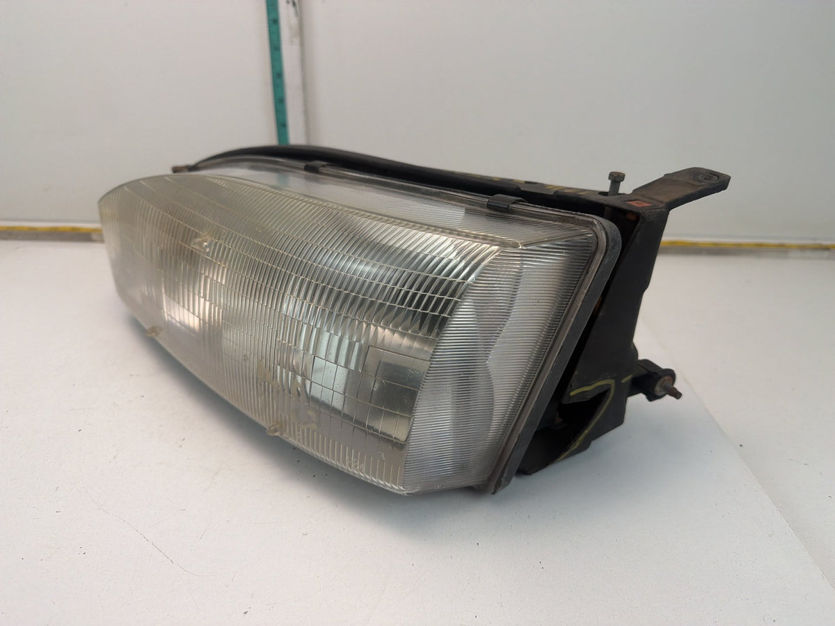1992-1994 Toyota Camry Front Left Driver Side Headlight Assembly 8115006011 OEM