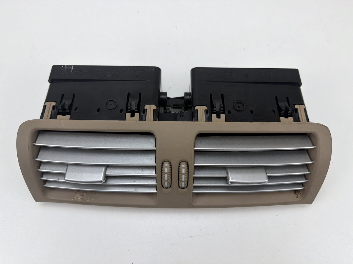2006-2013 Mercedes-Benz R350 Center Dashboard Dash Air Vent Grille OEM