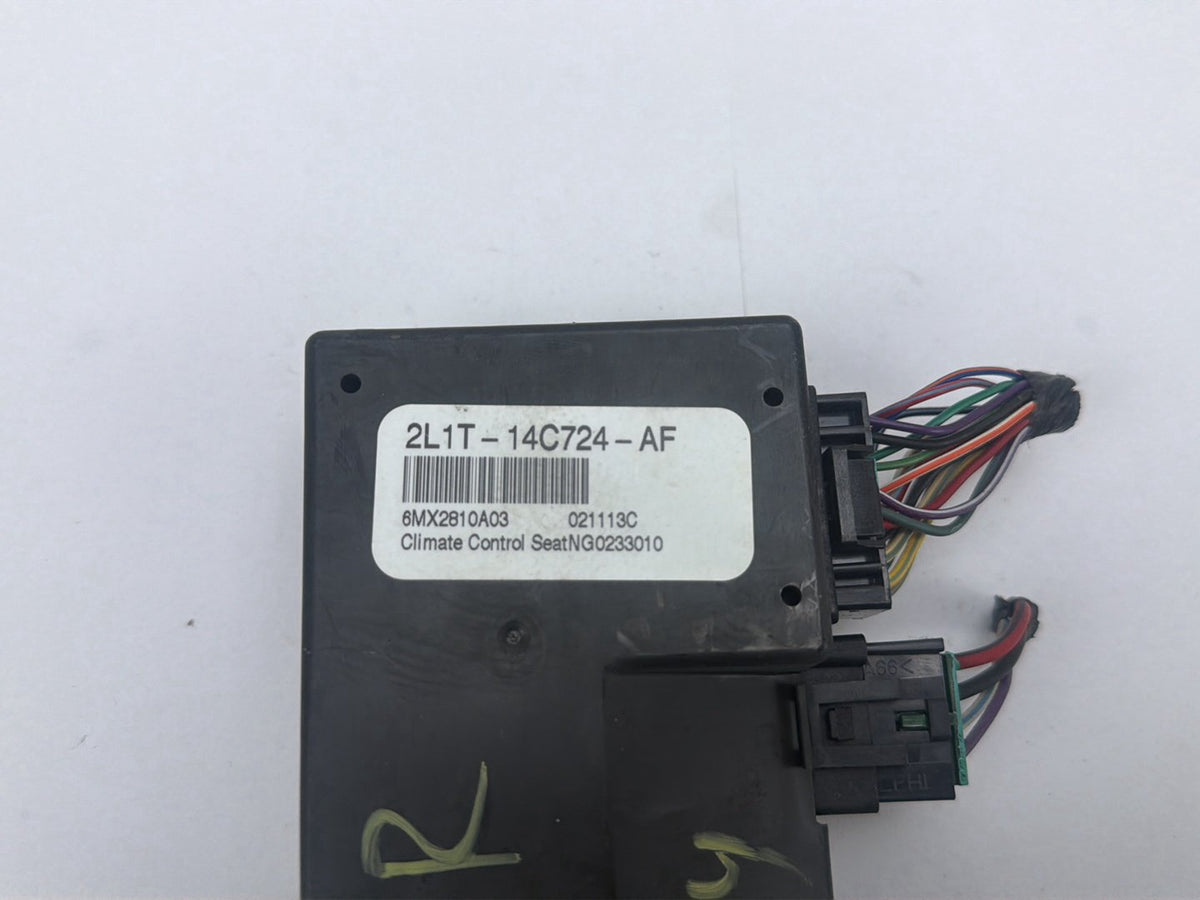 2003-2006 Lincoln Navigator Front Right Side Climate Control Seat Module OEM