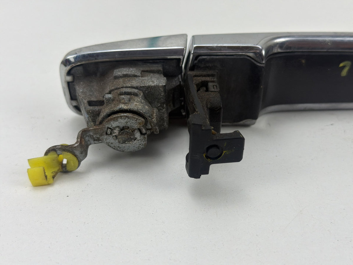 2013-2019 Nissan Sentra Front Left Driver Side Exterior Door Handle OEM