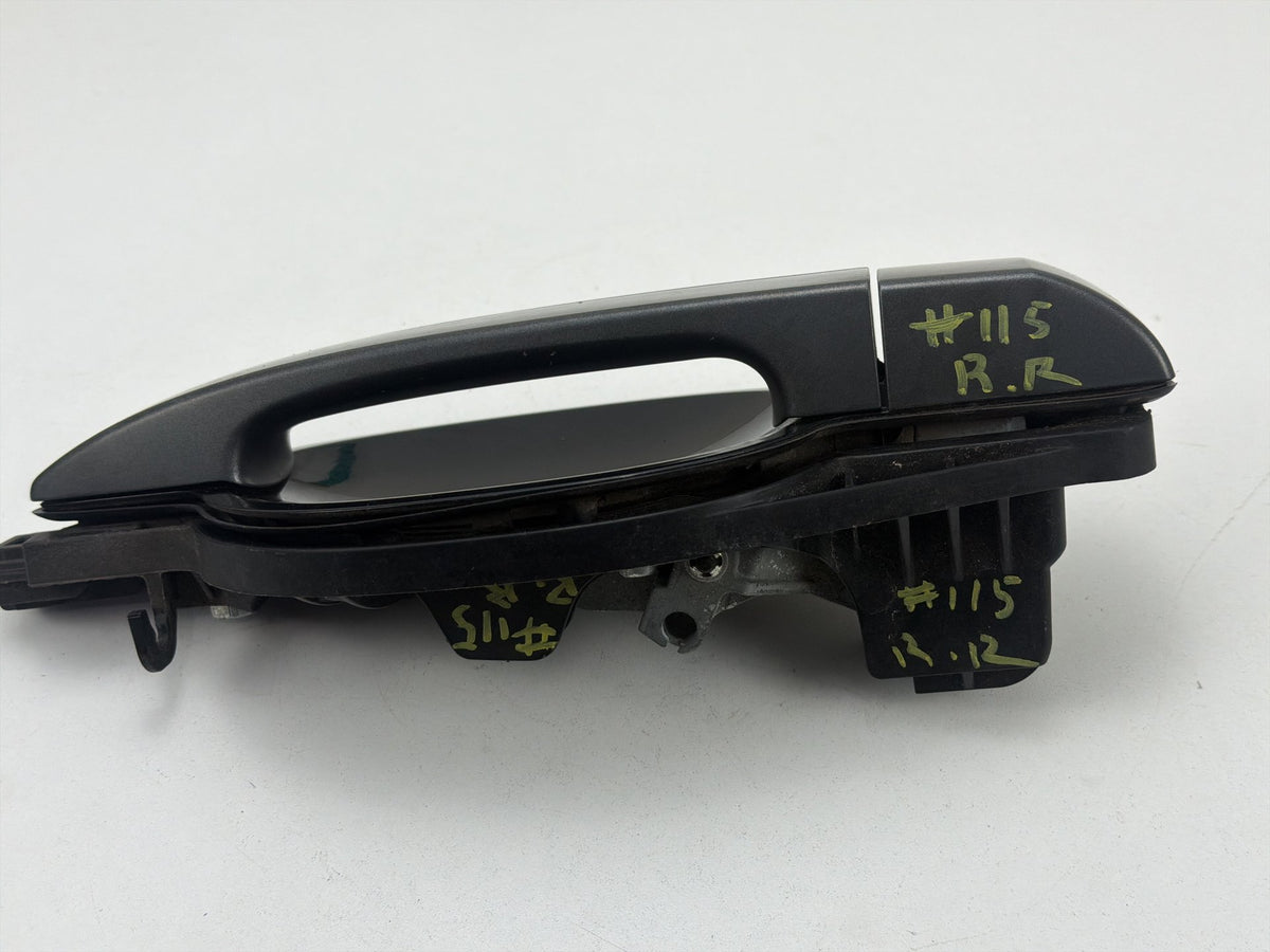 2010-2012 Land Rover Range Rover Rear Right Side Exterior Door Handle OEM