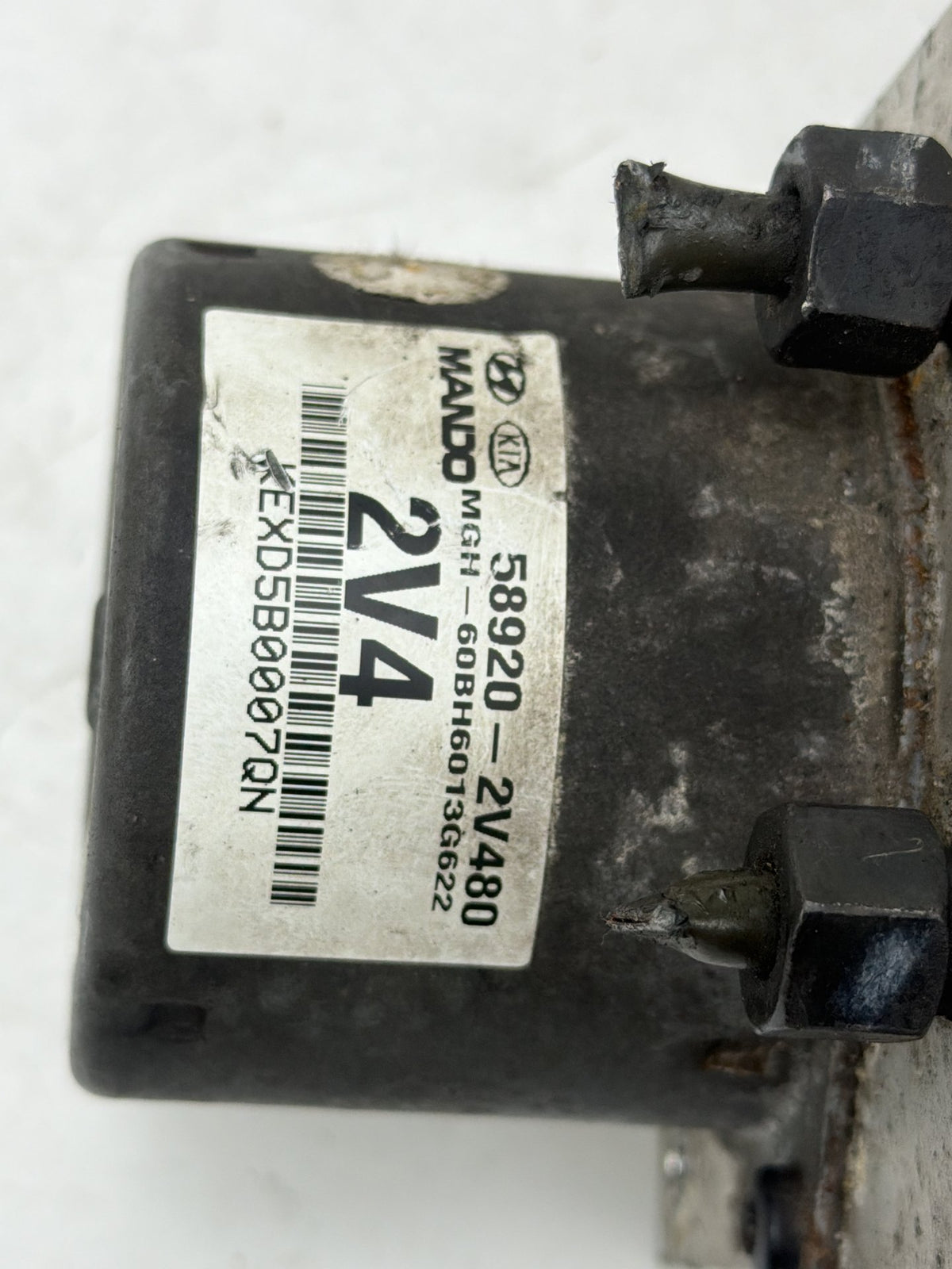 2015-2017 Hyundai Veloster ABS Brake Pump Control Module Unit 58920-2V480 OEM