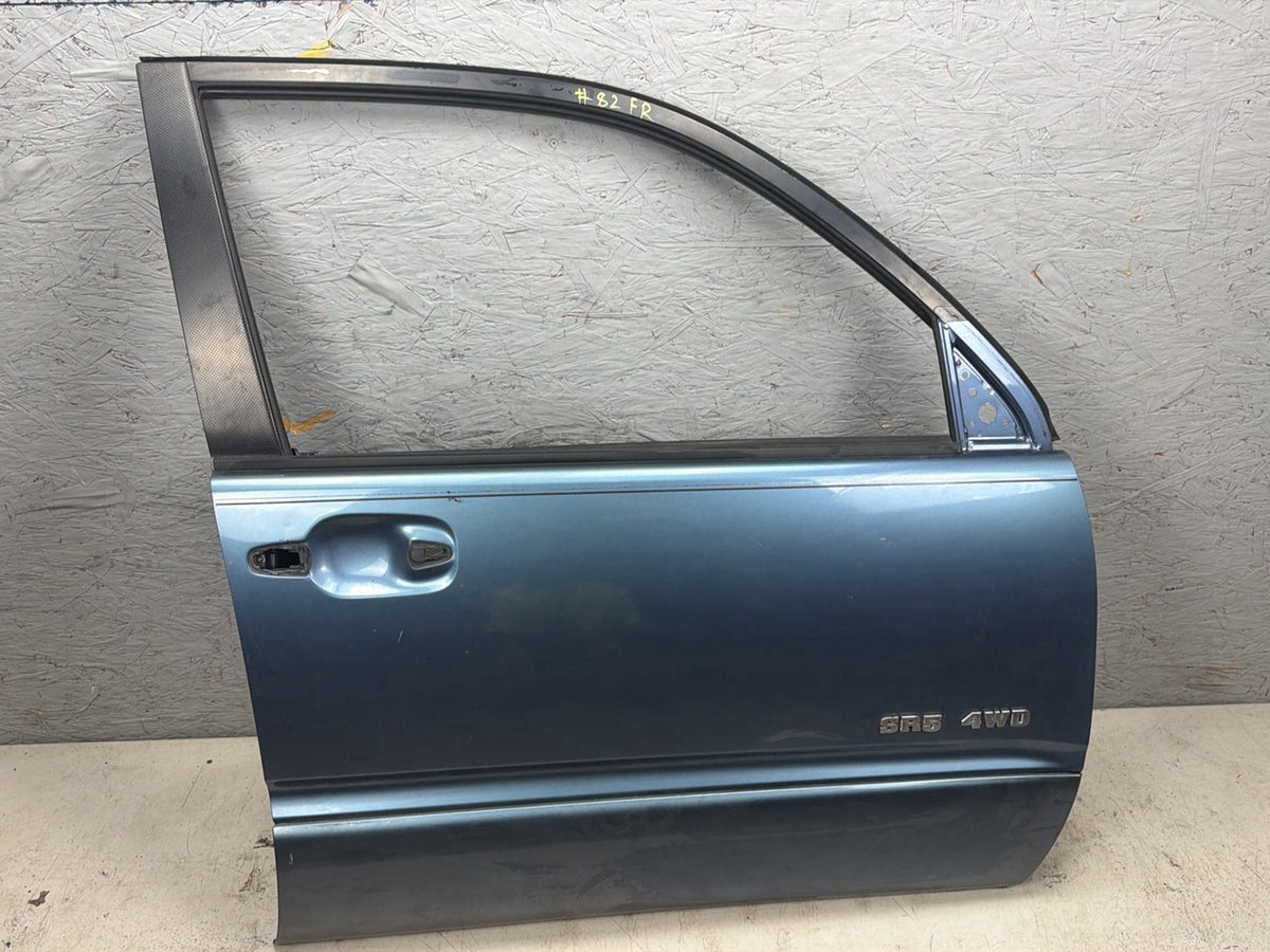 2003-2005 Toyota 4Runner Right Front Passenger Side Door Shell OEM