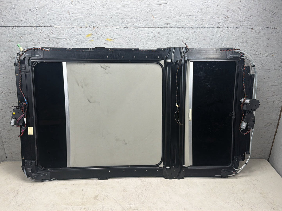 2007-2015 Audi Q7 4L Panoramic Sunroof Moonroof Glass Assembly OEM