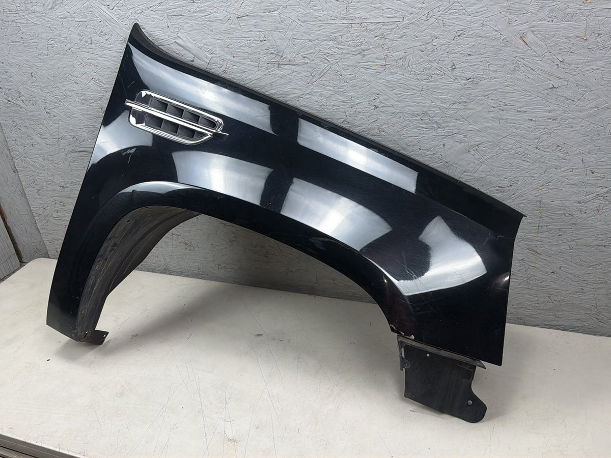 2007-2008 Cadillac Escalade - Front Right Passenger Side Fender OEM