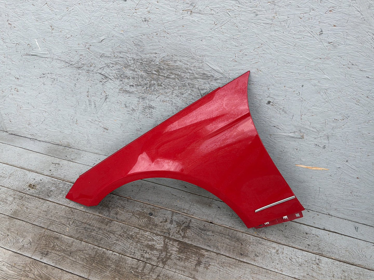 2010-2013 Mercedes-Benz E350 E-Class Front Left Driver Side Fender OEM