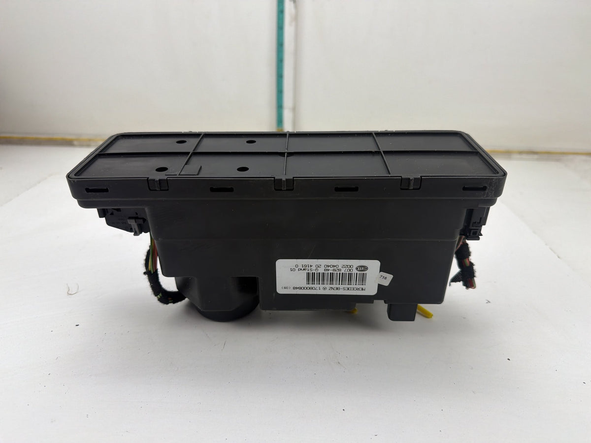 2004-2008 Chrysler Crossfire ZH Central Door Locking Vacuum Pump 1708000848 OEM