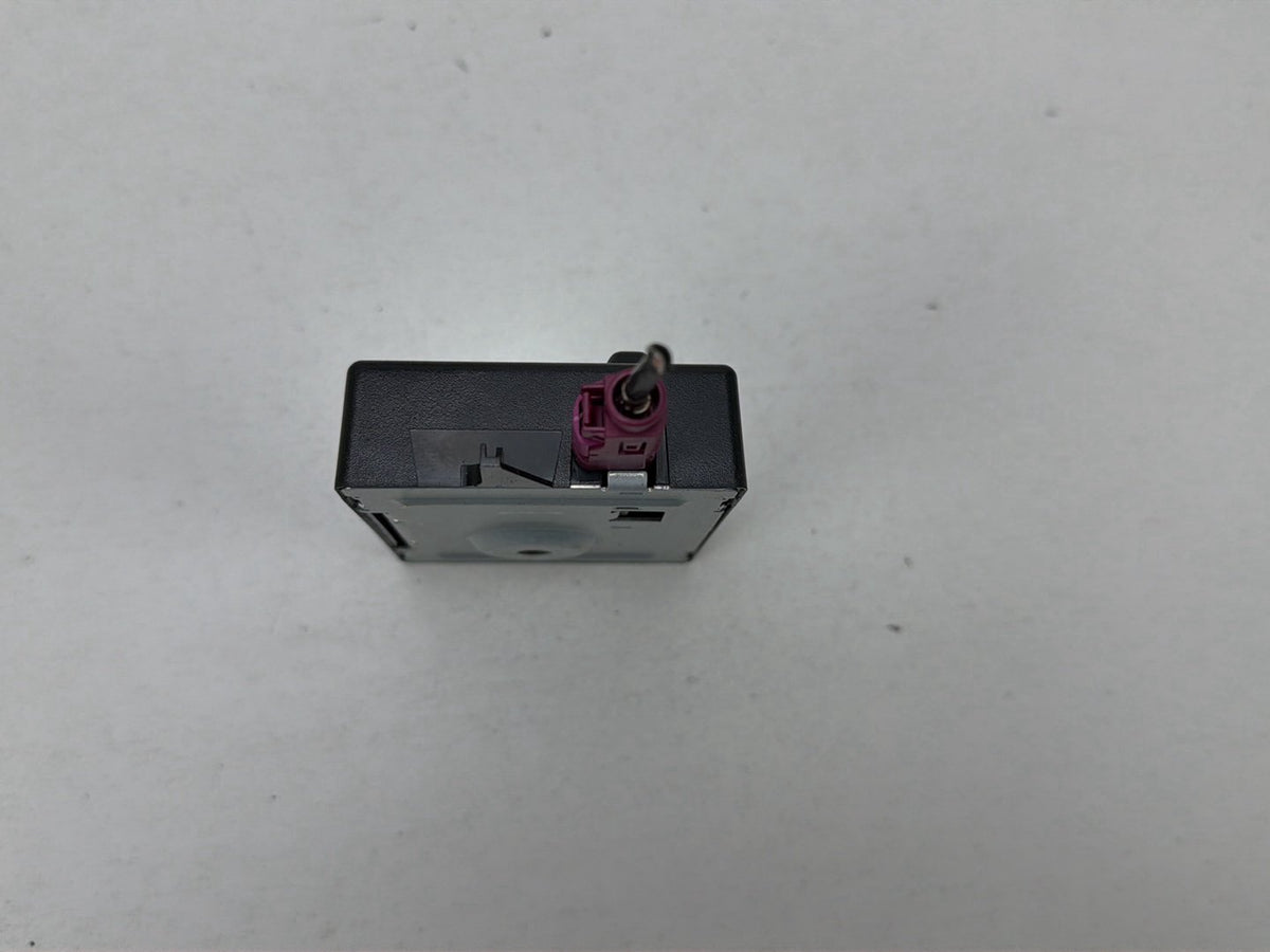 2014-2016 BMW 228i F22- Backup Radio Antenna Amplifier Module BU9230911 04 OEM