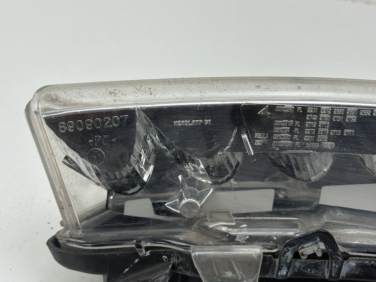 2012-2013 Mercedes-Benz R350 Front Left & Right Side Fog Light Set of 2 OEM