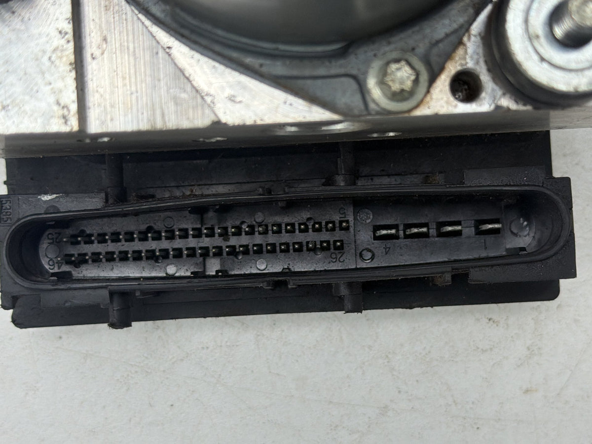 2009-2012 Infiniti FX35 ABS Anti-Lock Brake Pump Actuator Module 0265230353 OEM
