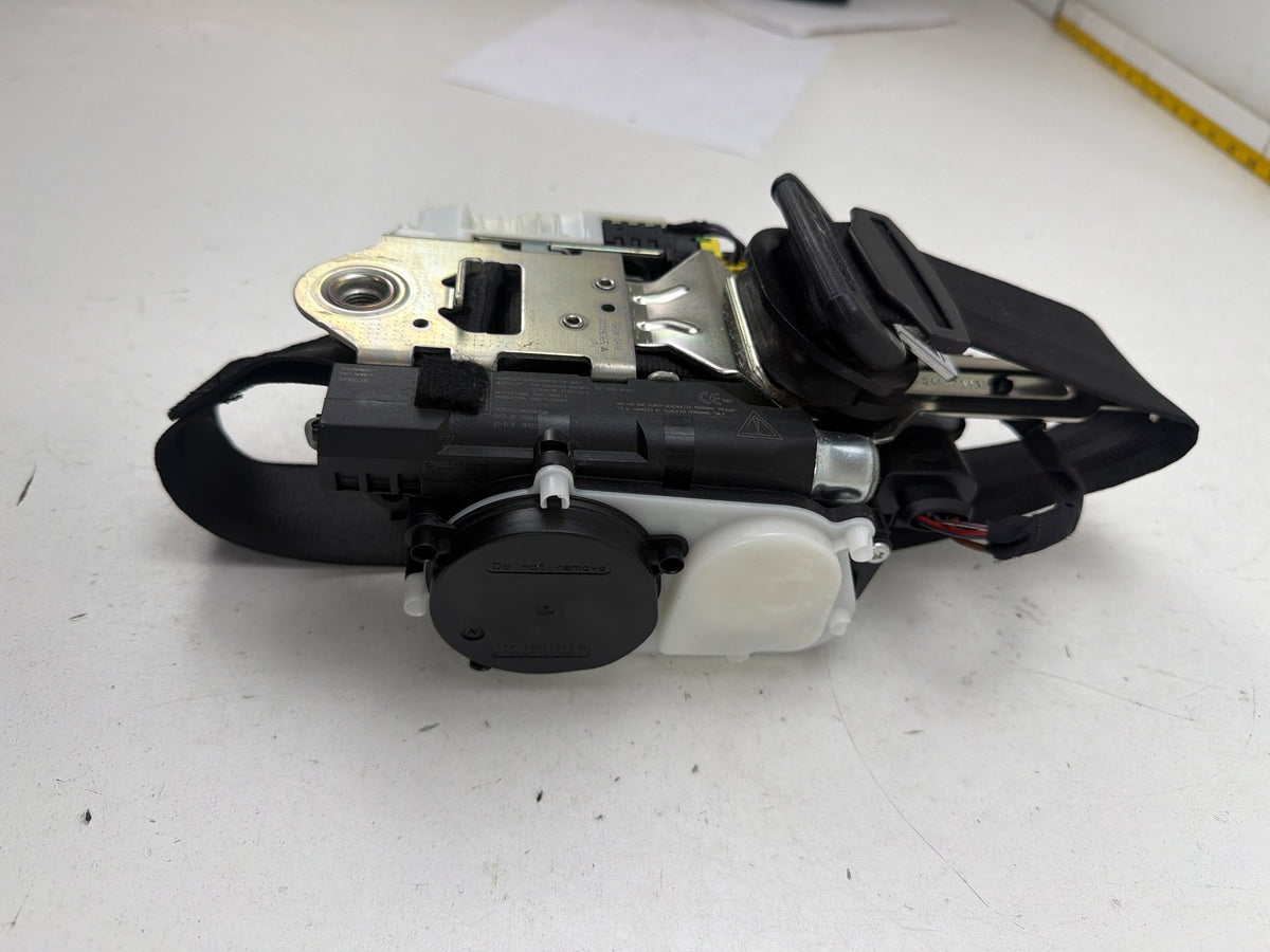 2015-2020 Audi A3 Front Right Passenger Side Seat Belt Retractor 8V7857706B OEM