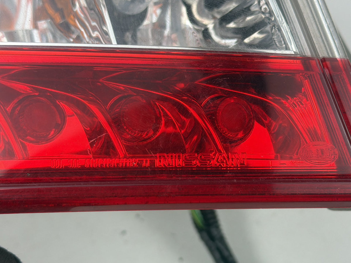 2013-2015 Nissan Sentra Left Driver Side Tail Light 2655538G0A OEM