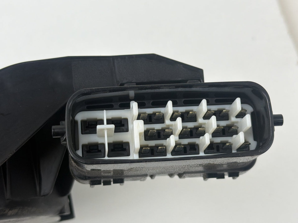 2010-2015 Lexus IS250C Convertible Trunk Lid Wiring Harness OEM