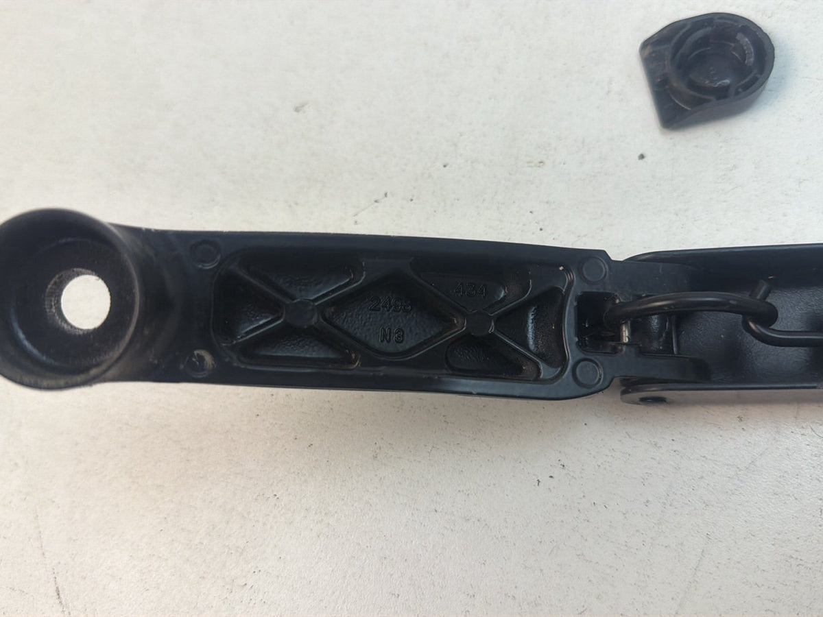 2015-2020 Toyota Sienna L30 Front Left/Right Windshield Wiper Arm Pair OEM