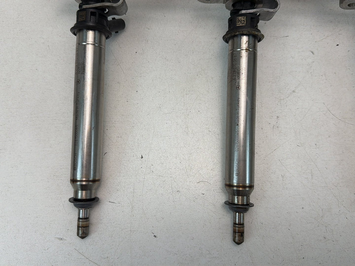2011-2013 Mercedes-Benz S-Class W221 Left Fuel Rail Line Injectors A2780780845 OEM