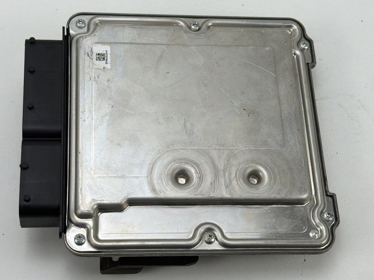2015 Audi A4 2.0L Turbo Engine Computer Control Module Unit ECU 8K5907115N OEM